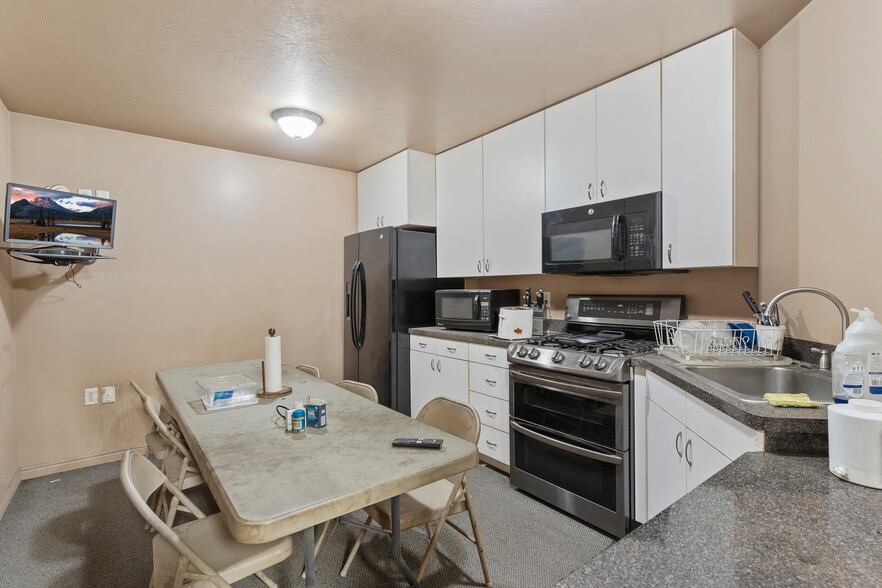 More Photos Of 7718 W 900 S, Ogden Warehouse For Lease