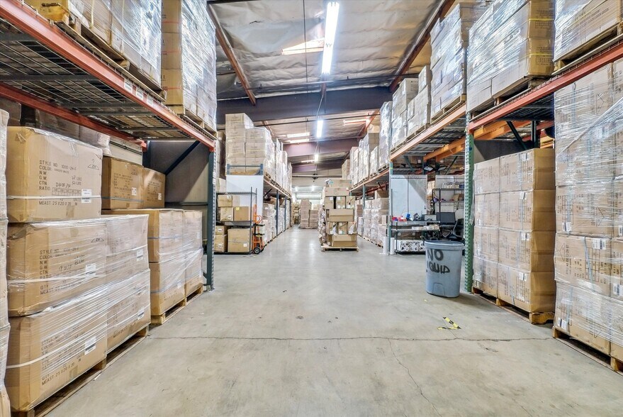 More Photos Of 2664 Stingle Ave, Rosemead Manufacturing For Lease