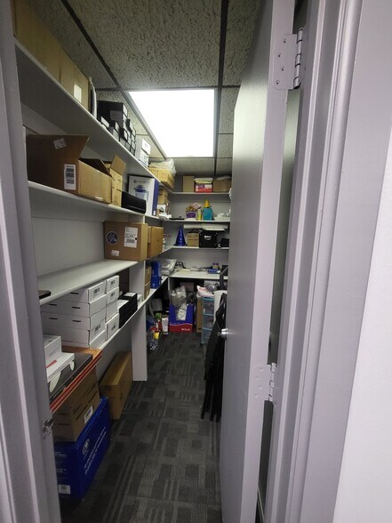 More Photos Of 4885 S 900 E, Salt Lake City Coworking Space