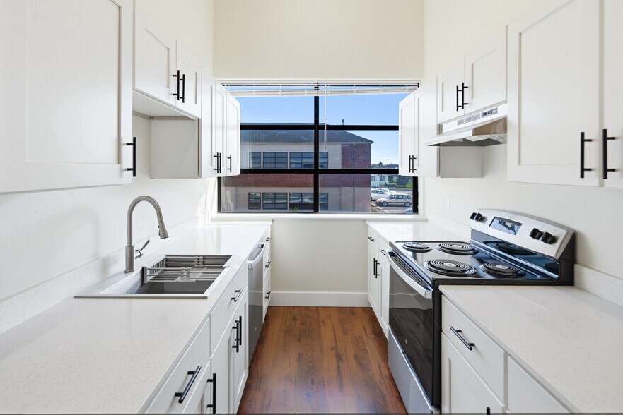 More Photos Of 101 SW 2nd St, Chehalis Apartments For Sale