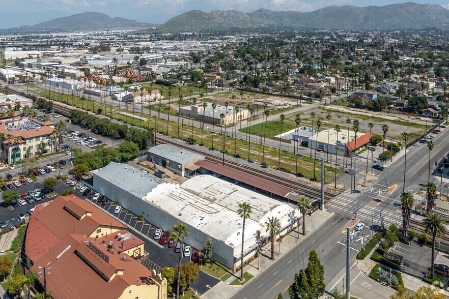 More Photos Of 3133 Mission Inn Ave, Riverside Warehouse For Lease