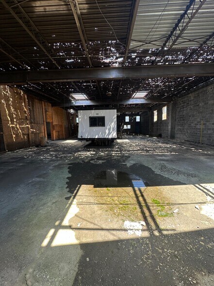 More Photos Of , Bronx Unknown For Sale