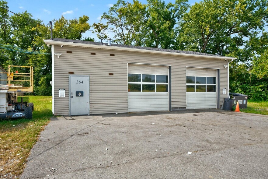 More Photos Of , Richmond Flex For Sale