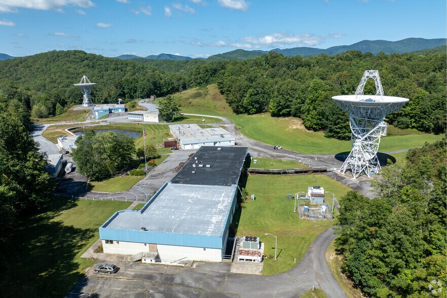 More Photos Of 1 Pari Dr, Rosman Specialty For Sale