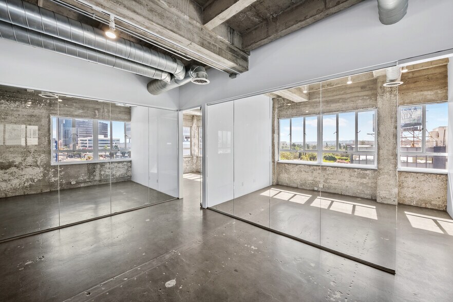 More Photos Of 6363 Wilshire Blvd, Los Angeles Loft Creative Space For Lease