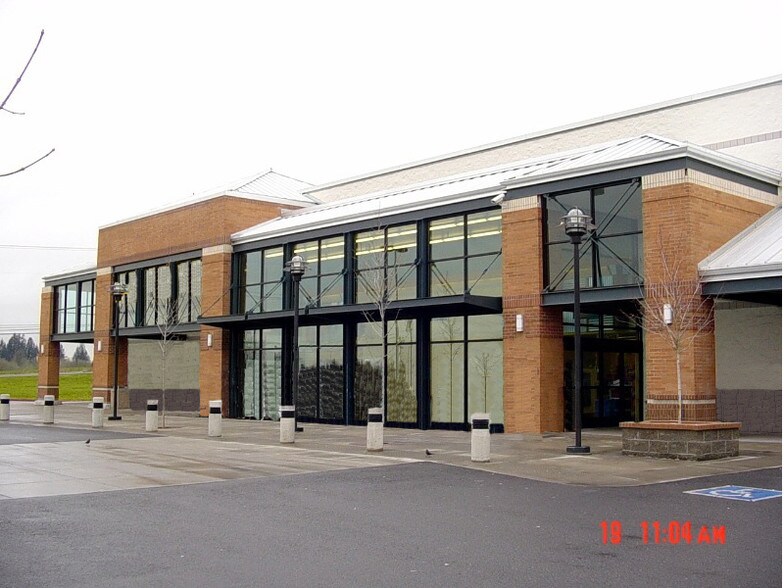 More Photos Of 800 W Fourth Plain Blvd, Vancouver General Retail For Lease