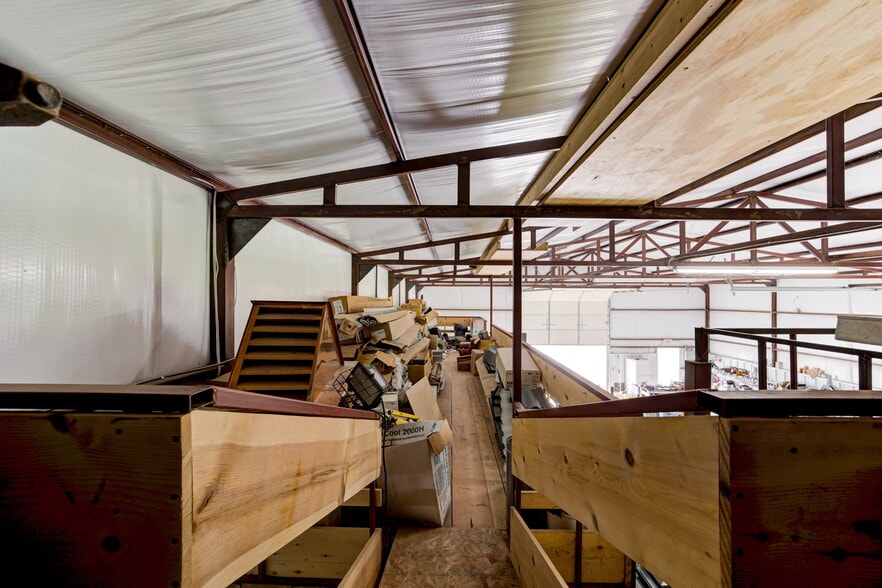 More Photos Of 6712 S Pat Ave, Oklahoma City Warehouse For Sale