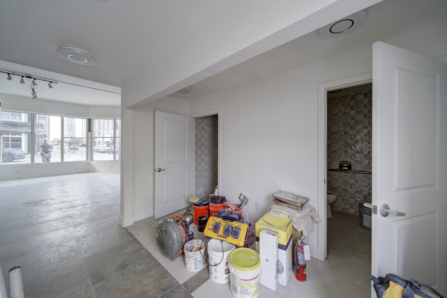 More Photos Of 3791 Bird Rd, Miami Restaurant For Lease