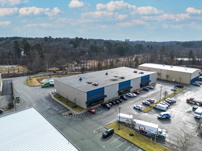 More Photos Of 30 Log Bridge Rd, Middleton Industrial For Lease