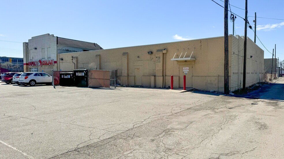 More Photos Of 7439 Vine St, Cincinnati Freestanding For Sale