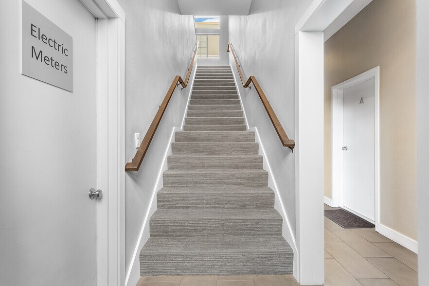 More Photos Of 2415 San Pablo Ave, Oakland Apartments For Sale