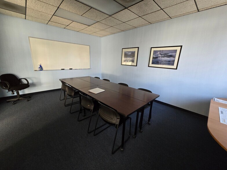 More Photos Of 15540 Rockfield Blvd, Irvine Research And Development For Lease