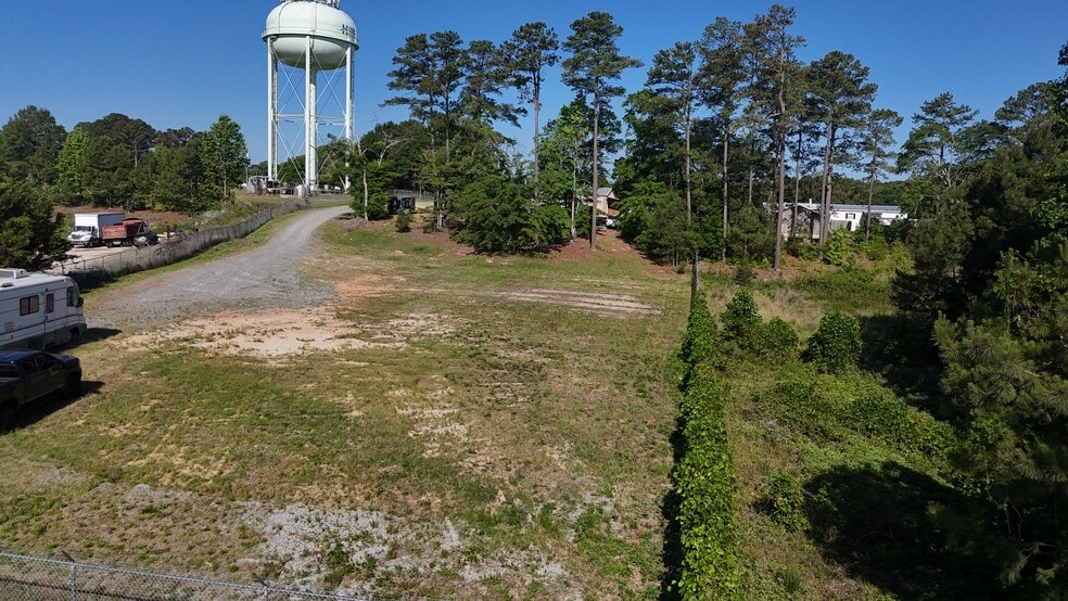 More Photos Of 6940 Cokesbury Rd, Holly Springs Land For Lease