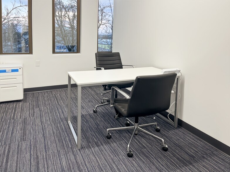More Photos Of 15111 8th Ave SW, Burien Coworking Space