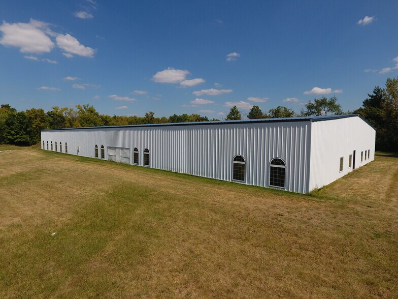 More Photos Of 11596 & 11638 IL Highway 1, Paris Warehouse For Sale