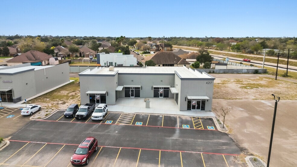 More Photos Of 4217 Pecan Blvd, McAllen General Retail For Lease