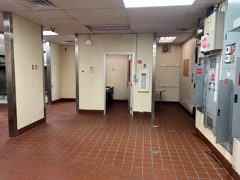 More Photos Of 1380 Cedar Grove Rd, Conley Fast Food For Sale