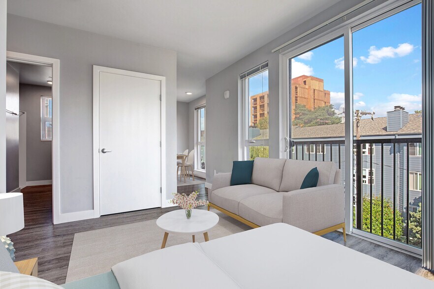 More Photos Of 215 Boylston Ave E, Seattle Apartments For Sale