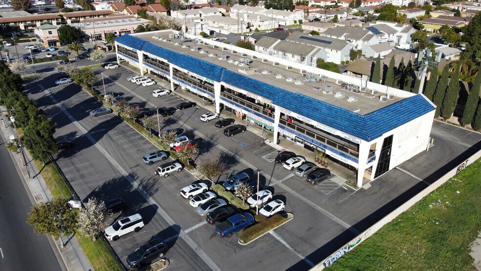 More Photos Of 14122-14220 Brookhurst St, Garden Grove General Retail For Lease