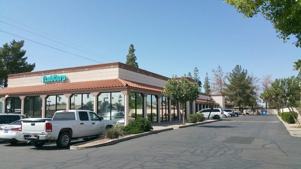 More Photos Of 3280 S Country Club Way, Tempe Unknown For Lease