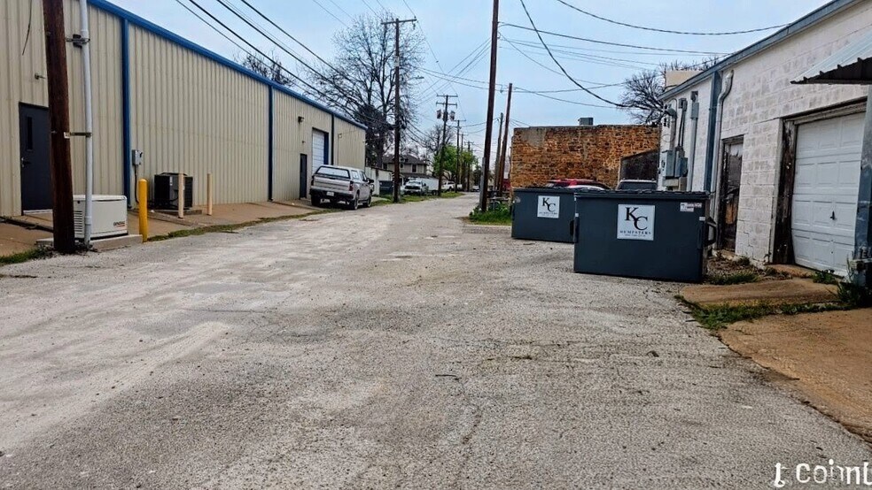 More Photos Of 620 Oak St, Graham Office Residential For Sale