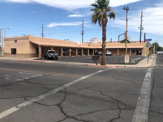 More Photos Of 301 Heffernan Ave, Calexico Office For Lease