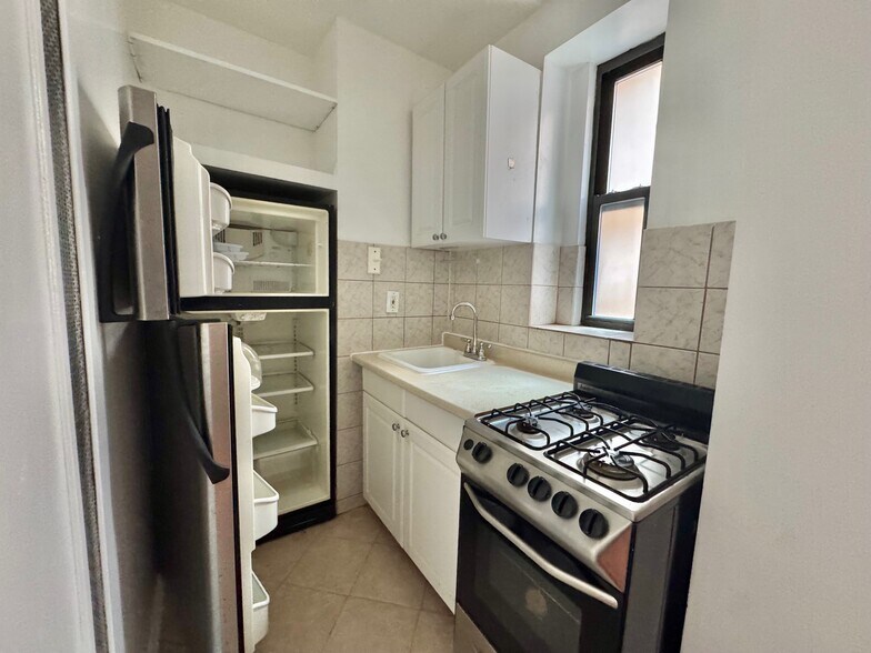 More Photos Of 103 Havemeyer St, Brooklyn Apartments For Sale