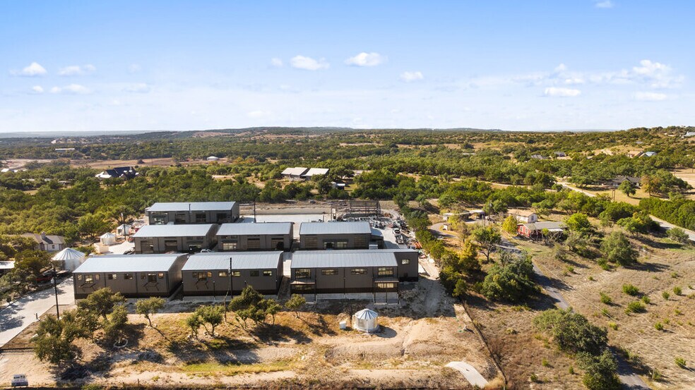 More Photos Of 451 Farrell Rd, Dripping Springs Light Distribution For Sale