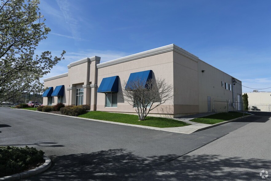 More Photos Of 5511 E 3rd Ave, Spokane Valley Freestanding For Sale