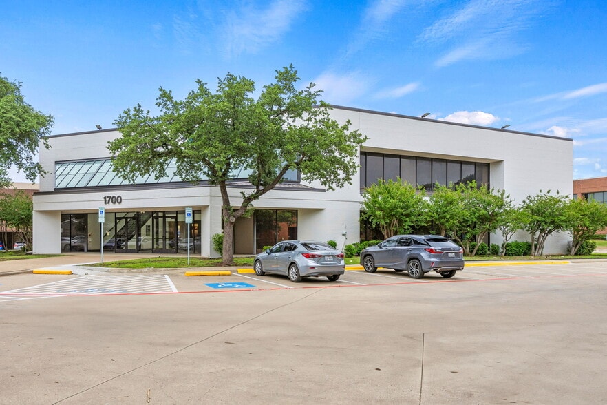 More Photos Of 1700 Coit Rd, Plano Medical For Lease