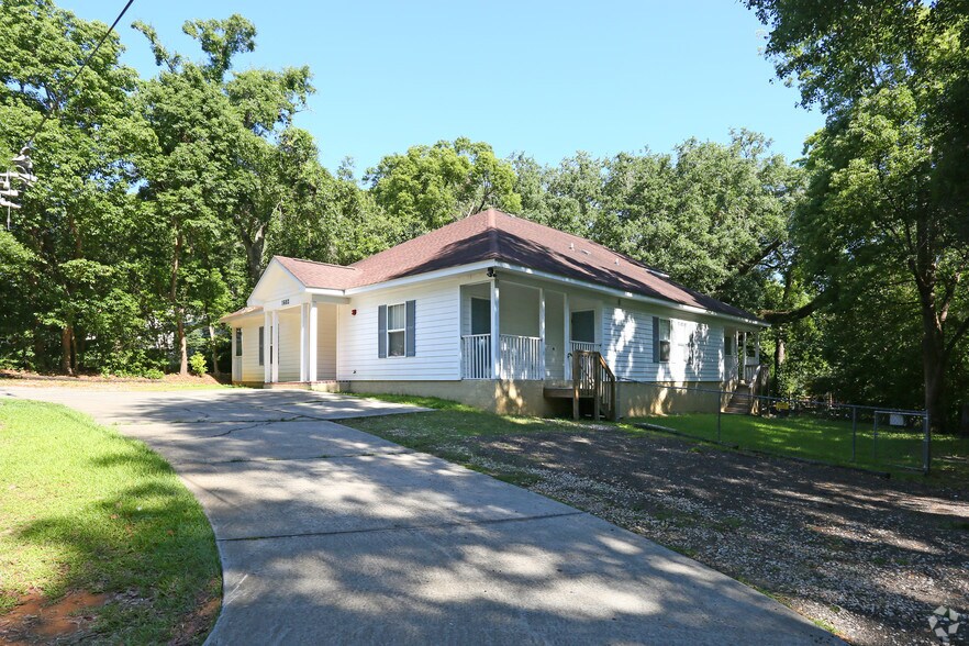 More Photos Of 1602 Airport Dr, Tallahassee Apartments For Sale