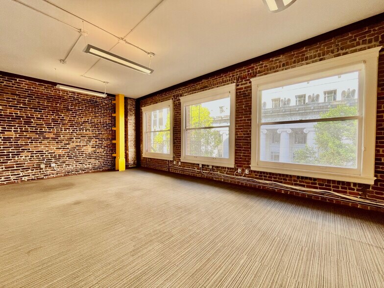 More Photos Of 407-411 Sansome St, San Francisco Loft Creative Space For Lease