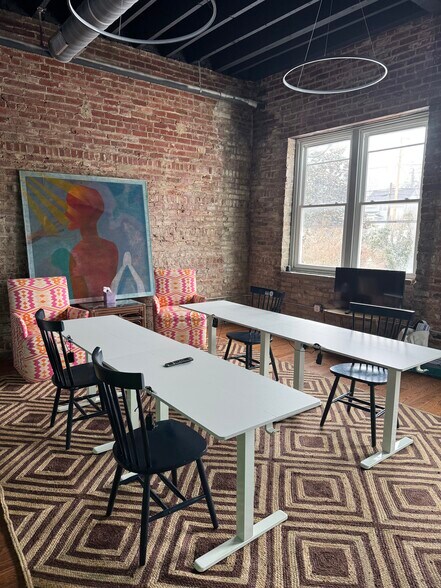 More Photos Of 301 W Main St, Abingdon Coworking Space