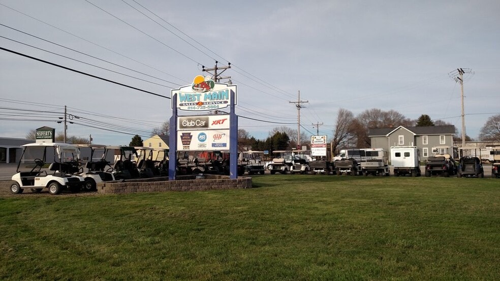 More Photos Of 10405 W Main St, North East Auto Dealership For Sale