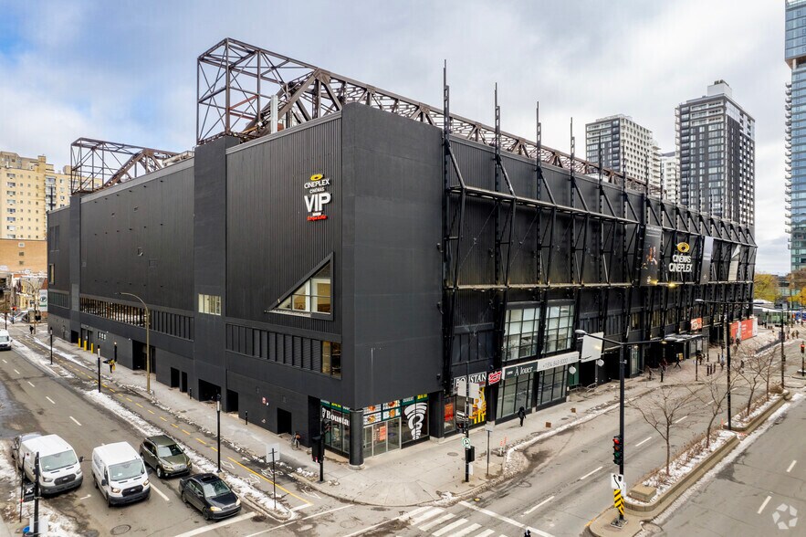 Primary Photo Of 2301-2327 Rue Sainte-Catherine O, Montréal Movie Theatre For Lease