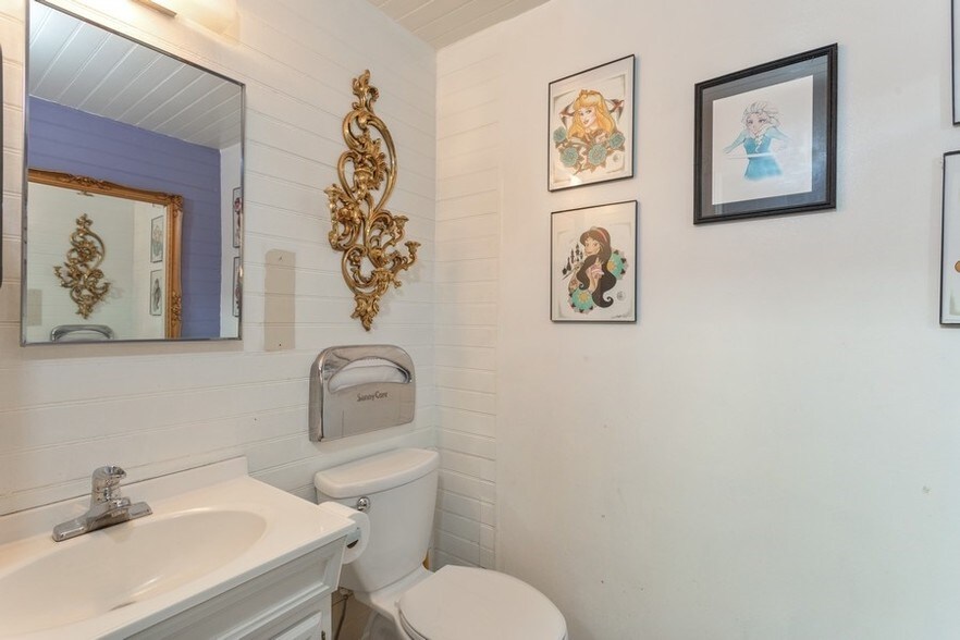 More Photos Of 537 Main St, Placerville Freestanding For Sale