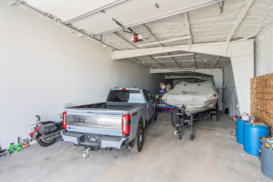 More Photos Of 382 E 2000 N, Tooele Warehouse For Sale