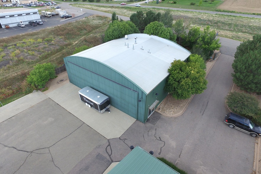 More Photos Of 2650 S Main St, Erie Airplane Hangar For Lease