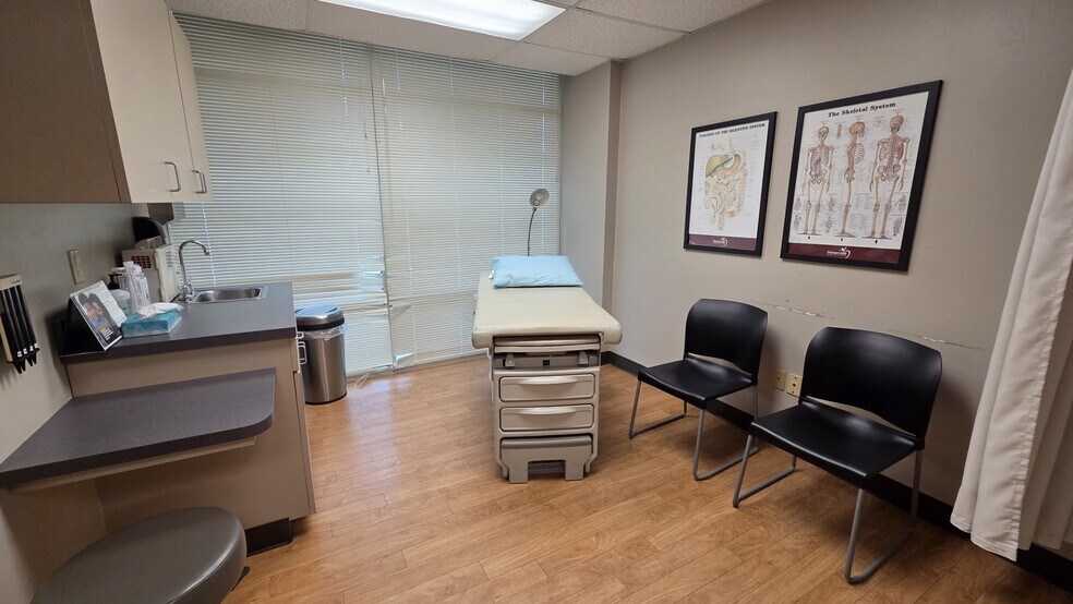 More Photos Of 2504 Mccain Blvd, North Little Rock Office For Lease