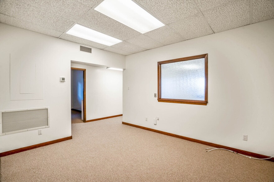 More Photos Of 11 Calle Medico, Santa Fe Medical For Lease