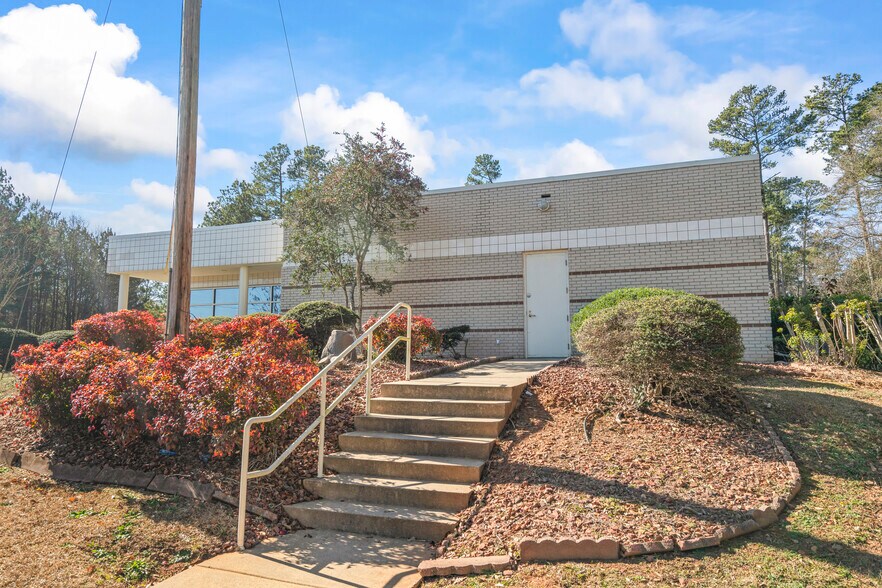 More Photos Of 170 Cardiology Pl, Commerce Healthcare For Lease