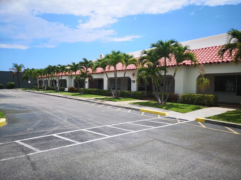Primary Photo Of 4415-4487 Westroads Dr, West Palm Beach Storefront Retail Office For Lease