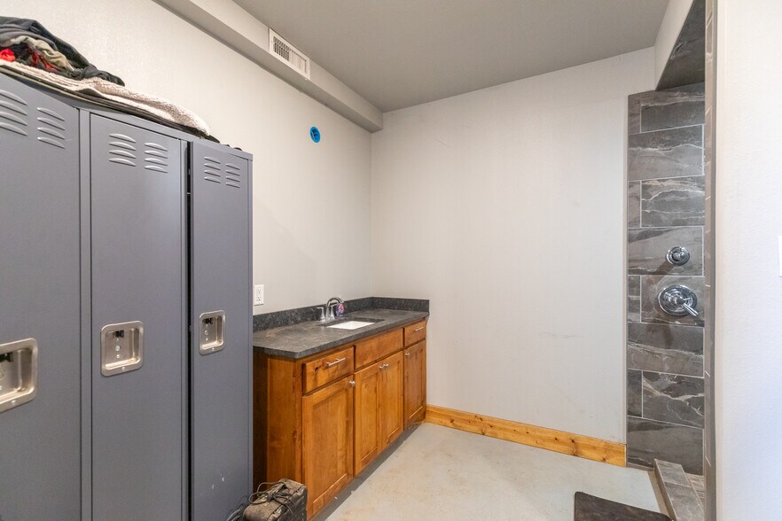More Photos Of 1256 County Road 401, Merkel Land For Sale