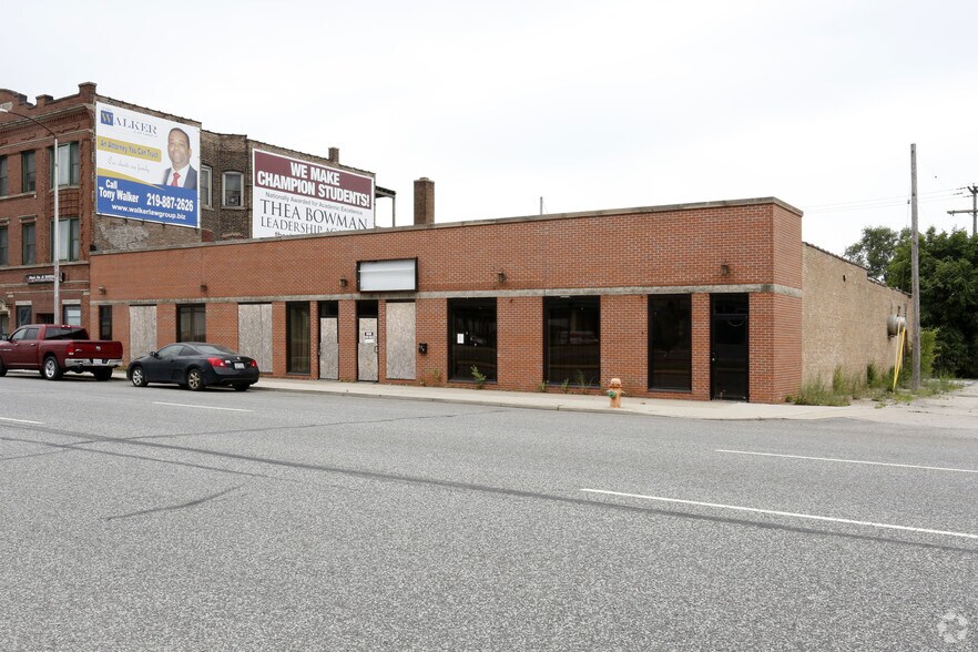 Primary Photo Of 529-535 E 5th Ave, Gary Restaurant For Lease