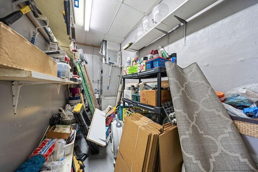 More Photos Of 111 N 3rd St, Ozark General Retail For Sale