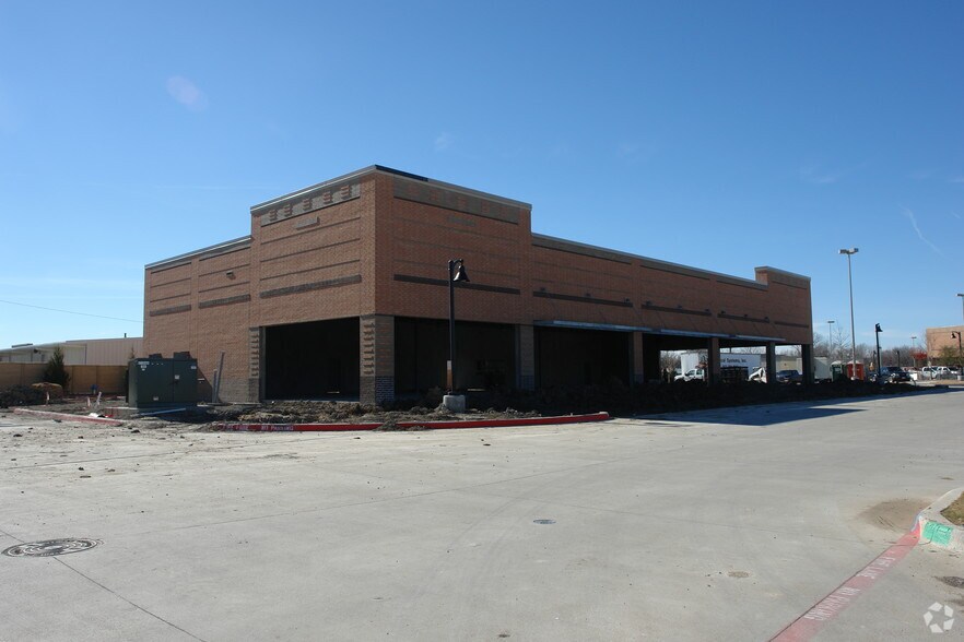 Primary Photo Of 2050 W University Dr, McKinney Unknown For Lease