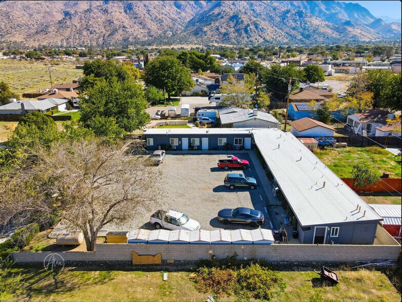 More Photos Of 2100 Crestview Ave, Lake Isabella Apartments For Sale