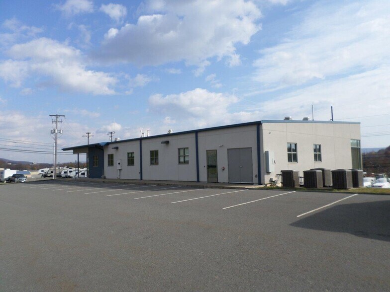 More Photos Of 1401 N Keyser Ave, Scranton Office For Sale