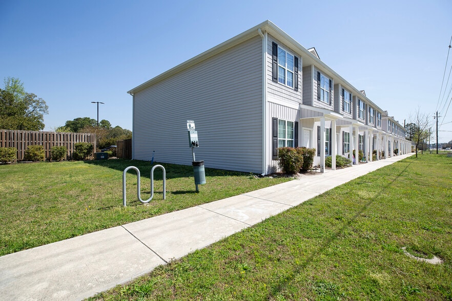 More Photos Of Village Rd @ Dresser Lane, Leland Apartments For Sale