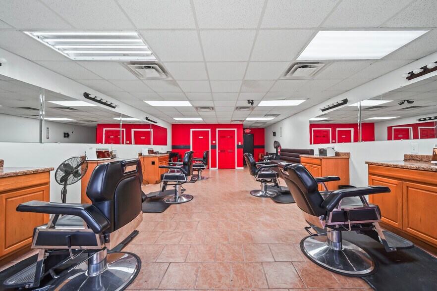 More Photos Of 16124 W 7 Mile Rd, Detroit Storefront For Sale